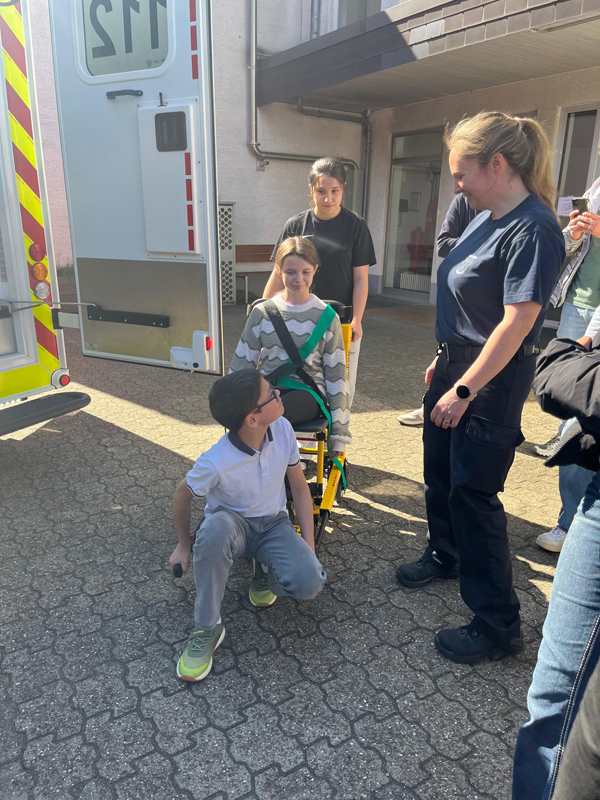 Girls` Day bei der Feuerwehr Troisdorf